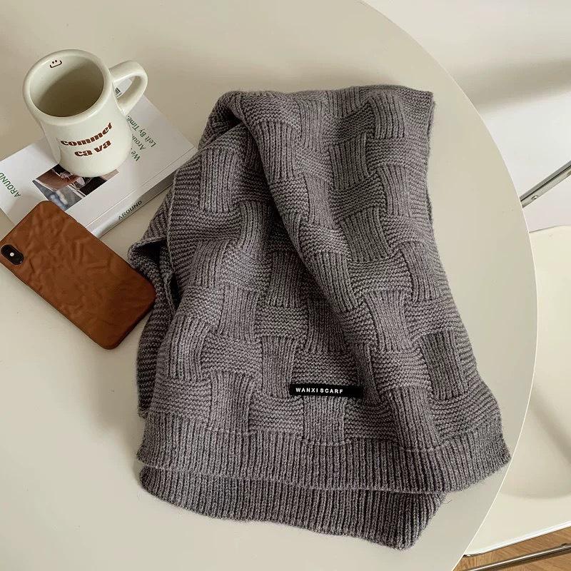 Korean-Style Houndstooth Knitted Round Neck Scarf - Warm, Versatile, Trendy Autumn/Winter Accessory