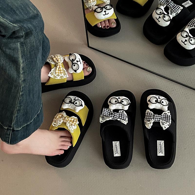 Fashion versatile cute cat cat thick bottom one-word drag female summer bow girl wear flat bottom slippers cool slippers