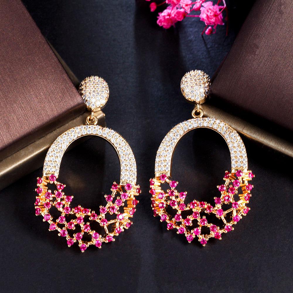 

Игла Популярные Кристалл Битый Бриллиант Полые Серьги Микро-Инкрустация Циркон Супер Вспышка Темперамент Серьги-гвоздики