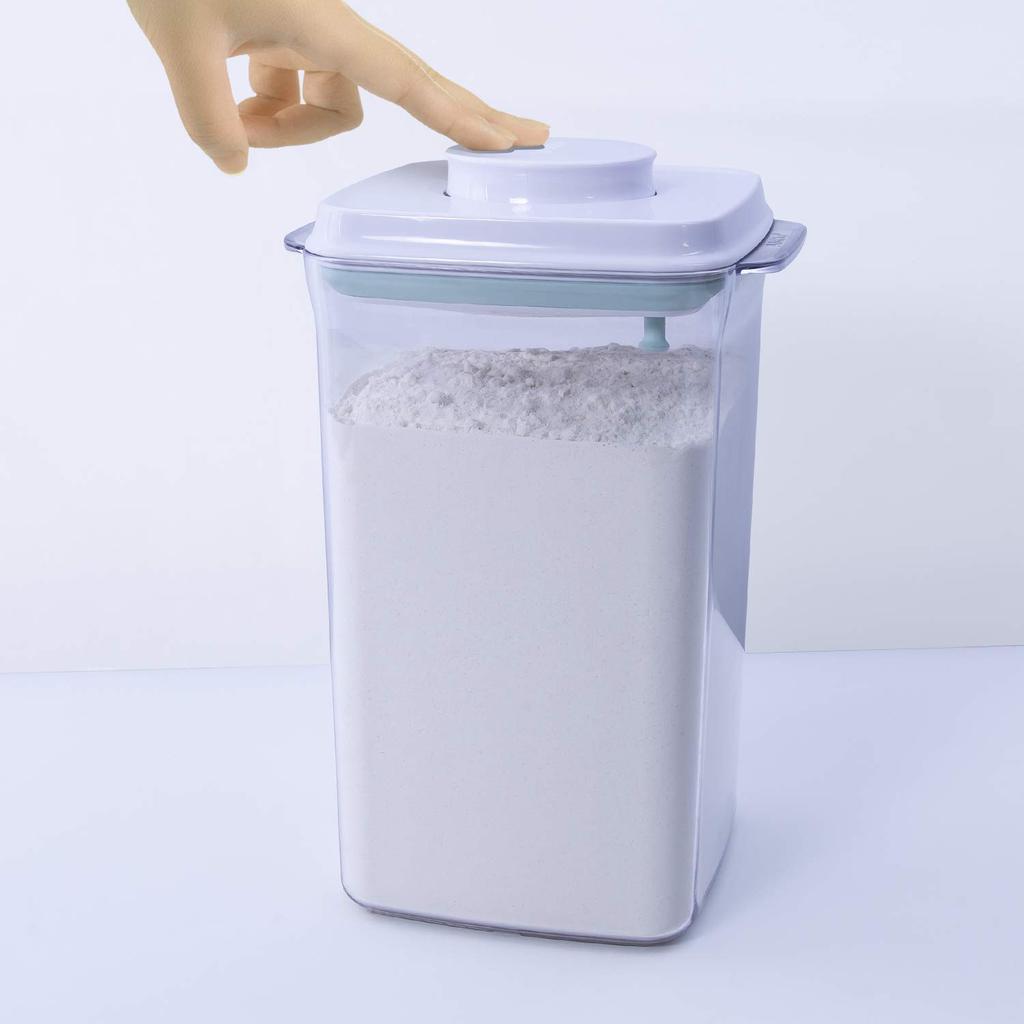 iChewie BopTop Piece for Airtight Food Storage Container Mechanical Silicone Airtight Can BPA Free Stackable 2kg - (1 - Rice/flour) - - - Approx.