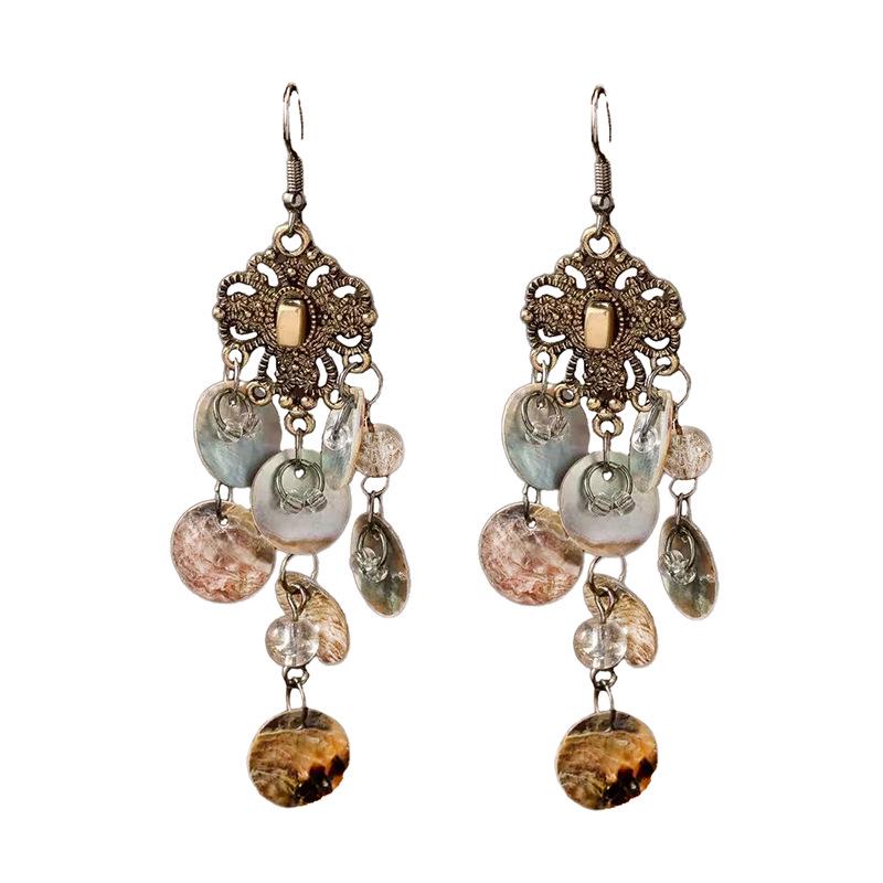 High-End Ethnic Shell Tassel Earrings: Retro Niche, Versatile Design, Elegant Heavy Work Ear Studs for Women