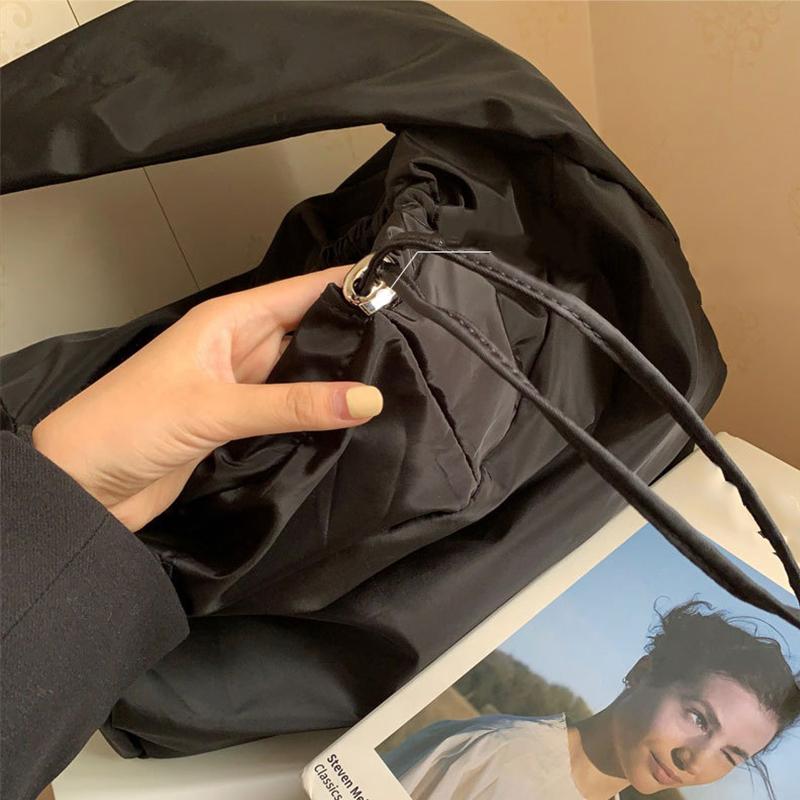 Women Bag New Nylon Bucket Fashion Solid Zipper Soft Shoulder Bag Purses And Handbags Luxury Designer Black Tote Bag