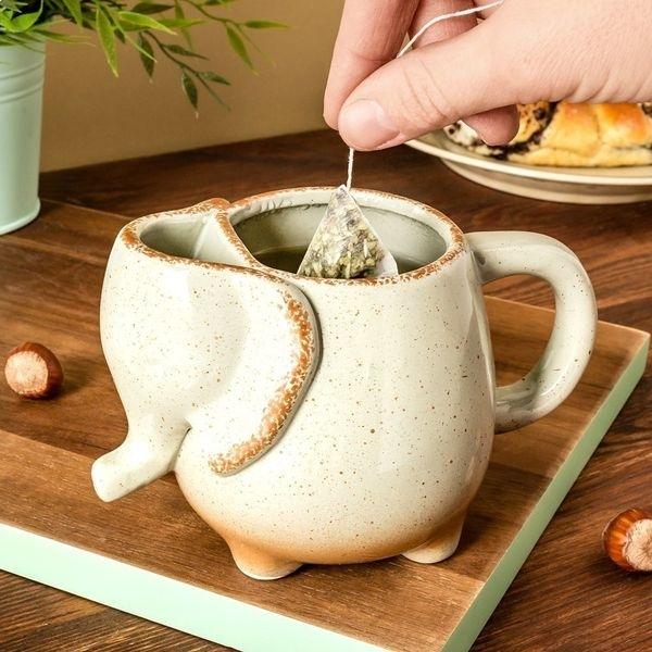 Elephant Mug with Porcelain Tea Bag Holder 500 Ml