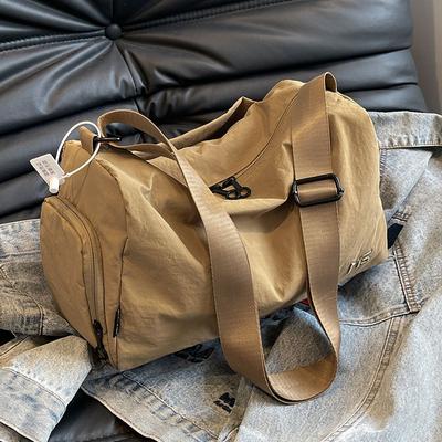 Niche Casual Lightweight Nylon Cloth Large-capacity Shoulder Bag Women's Fashion Solid Color Commuter Travel Versatile Messenger Bag