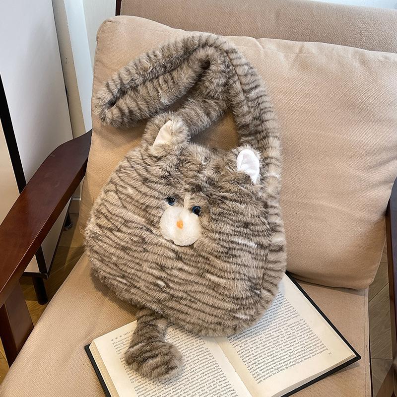 

Нишевая сумка женская 2025 новая сумка-мессенджер весенняя милая на плечо персонализированная портативная сумка-тоут большой вместимости