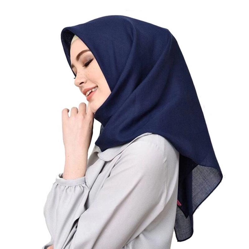 High Quality Malaysian Ladies Hijab Scarf Solid Color Cotton Oversize Square Scarf Muslim Shawls and Wraps Hijabs Foulard Femme