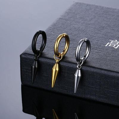 Punk Spike náušnice z nehrdzavejúcej ocele s klipom pre ženy Muži Black Party Drop Náušnice Šperky Darček pre priateľov