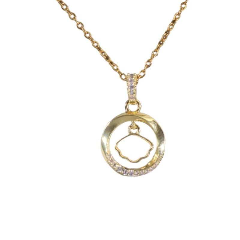 Necklace Women's Round Ring Dazzling Shell New Style Necklace Fan-shaped Fashionably Simple Elegant Accessory