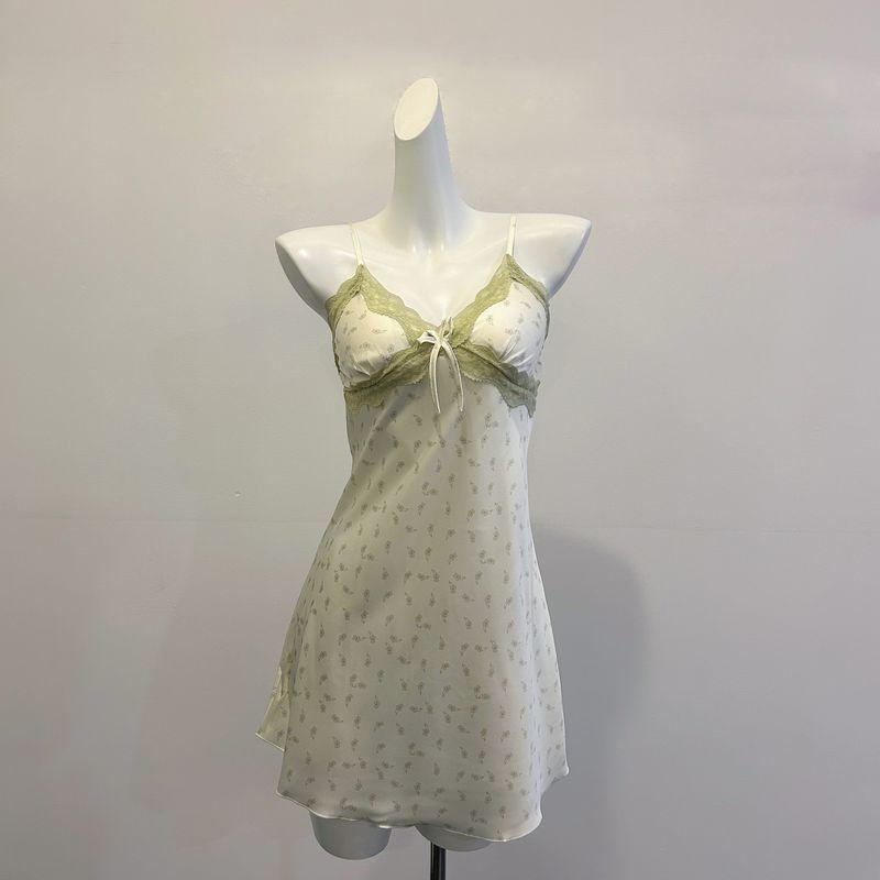 

Good Morning with You Monet Garden Pure Desire Lace Sling Nightdress Women Summer Ice Silk Floral With Chest Pad Pajamas Green floral (single nightgown) 160 (M)