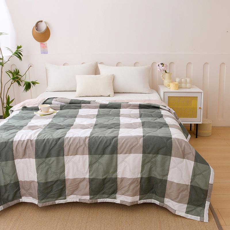 Washed Cotton Summer Quilt - Lightweight, Breathable, Machine Washable