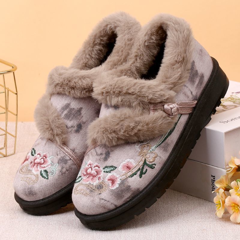 

Старая Северная тканевая обувь детская зимняя новая этнический стиль атласная теплая обувь для мамы зарубежный стиль вышивка внешняя шерстяная обувь 35 розовый