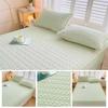 Padded Pillow Cover Quilted Waterproof Pillow Protector Heart Pattern Envelope Pillowcase Protection from Dust And Sweat for Home Bedroom School