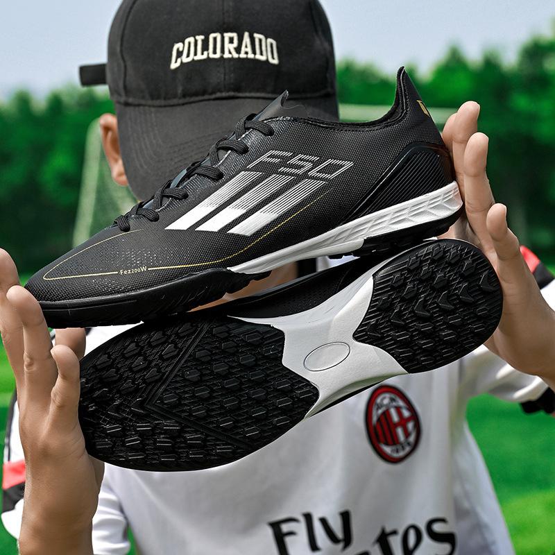 European Cup Low-top Football Shoes Male Teen Student Female TF Broken Nails AG Long Nails Competition Training Shoes