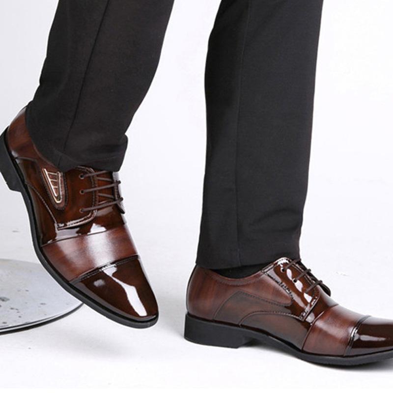 Herren Hochzeitsschuhe Echtes Leder Formell Business Spitzschuh für Herren Kleiderschuhe Herren Oxford Flats Zapatos Hombre