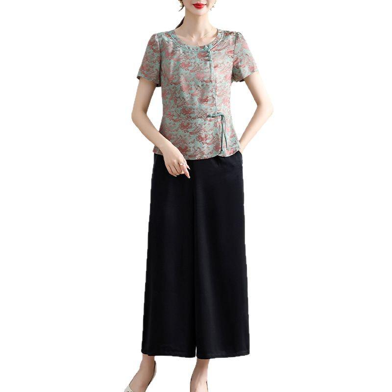 Mom's Summer Short Sleeve Chinese-Style Set: Blouse + Wide-Leg Pants for Middle-Aged and Elderly Women