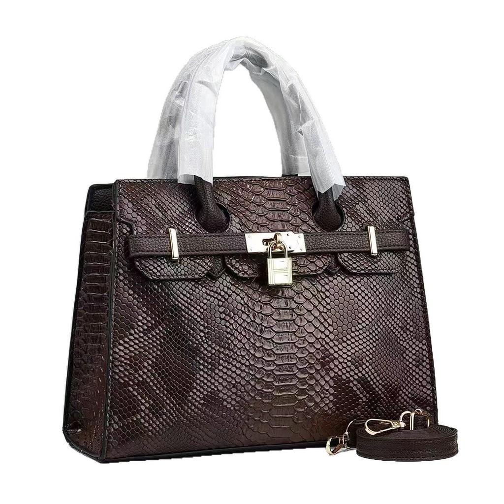 Pu Tote Bag For Women With Contrast Color Design And Multiple Pockets Perfect For Daily Use