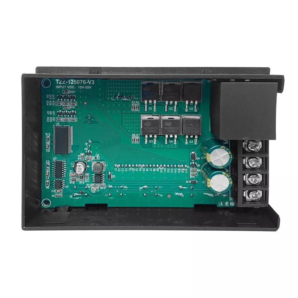 בקר מהירות מנוע PWM דיגיטלי מתקדם למנועי DC טווח מתח כניסה של 10-55V עם פונקציונליות קדימה ואחורה