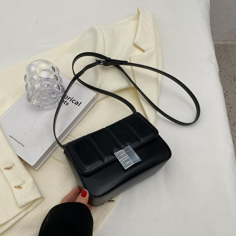 Fashionable Single Shoulder Underarm Bag Female 2023 New Summer Fashion Pink Small Square Bag Stylish Crossbody Bag чёрный