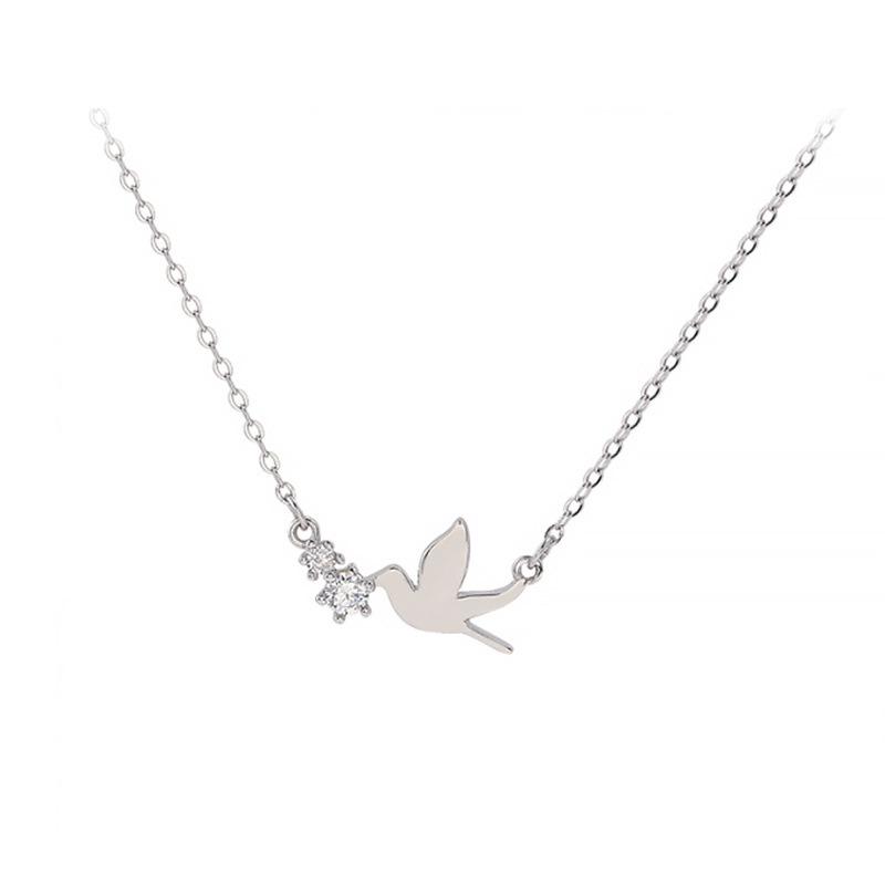 Korean Zinc Alloy Color Cute White Dove Necklace for Women Fashion Simple Temperament Zircon Clavicle Chain Necklace Jewlery
