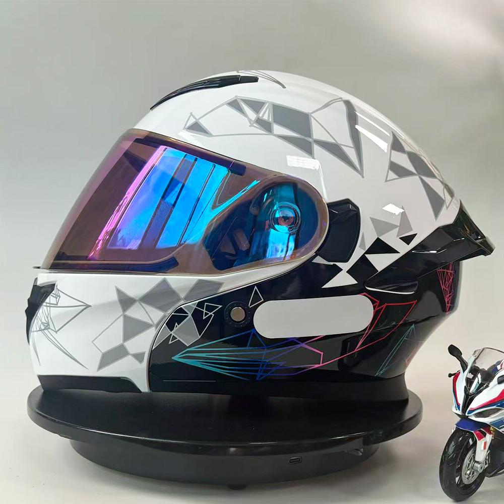 Unisex Carbon Fiber Full Face Motorcycle Helmet Four Seasons Riding Face Shield Included Men Women Cruising Helmet