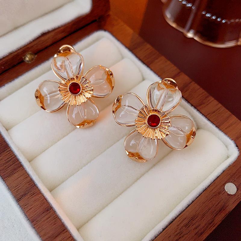 Vintage Court-Style High-End Retro Earrings for Women