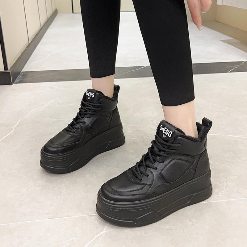 High-top Casual Shoes, New Thick-soled Heightening Velvet Sports Shoes, Fashionable and Versatile Sports Women