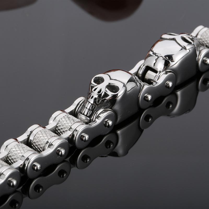 Trendy Personality Domineering Skull Bicycle Chain Titanium Steel Men'S Bracelet