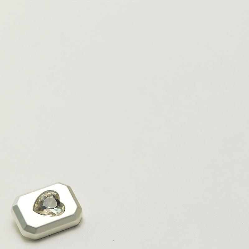 

5 шт. Пуговицы в стиле знаменитостей Сяосян Прямоугольные с бриллиантом в форме сердца Металлические пуговицы Твидовый жакет Двустороннее нейлоновое пальто Пуговица 2 #[Rectangle Love White Diamond] 17x13mm