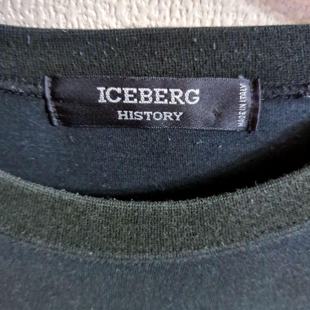 [USED] Rare Italian-made ICEBERG SNOOPY Linus Vintage T-shirt