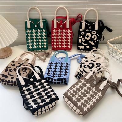 Knitted Mobile Phone Bag For Women In Spring And Autumn Cute Cartoon Versatile One Shoulder Diagonal Cross Bag Travel Coin Purse Small Handbag