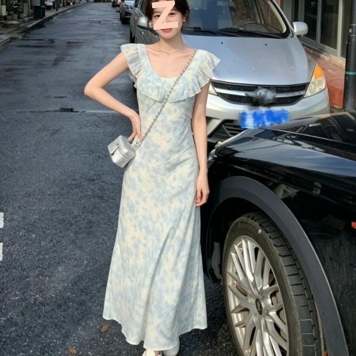 Tea break blue smudged dress small flying sleeves women's summer long dress lace waist Haiyu cloud gentle temperament floral