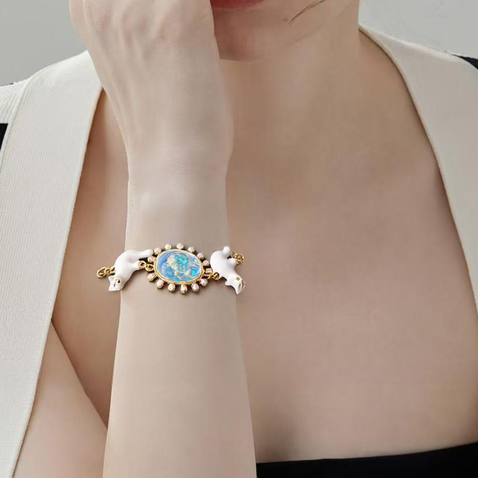 Medieval Niche Style Enamel Craftsmanship Retro Designer Cat Relief Angel Necklace Bracelet Earrings