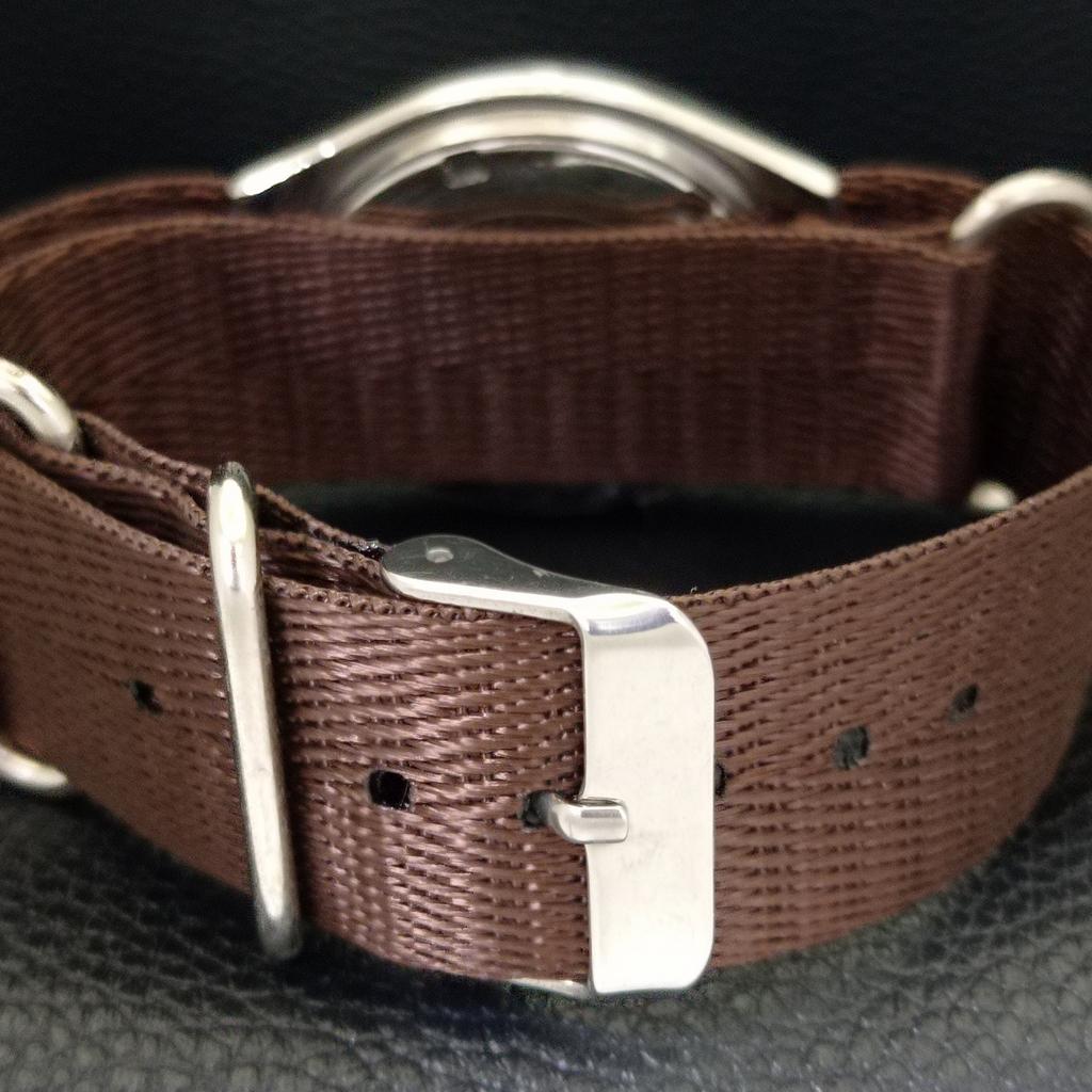 VINTAGE SEIKO AUTOMATIC JAPAN 7009A HERRENUHR MIT BRAUNEM ZIFFERBLATT a701391-5