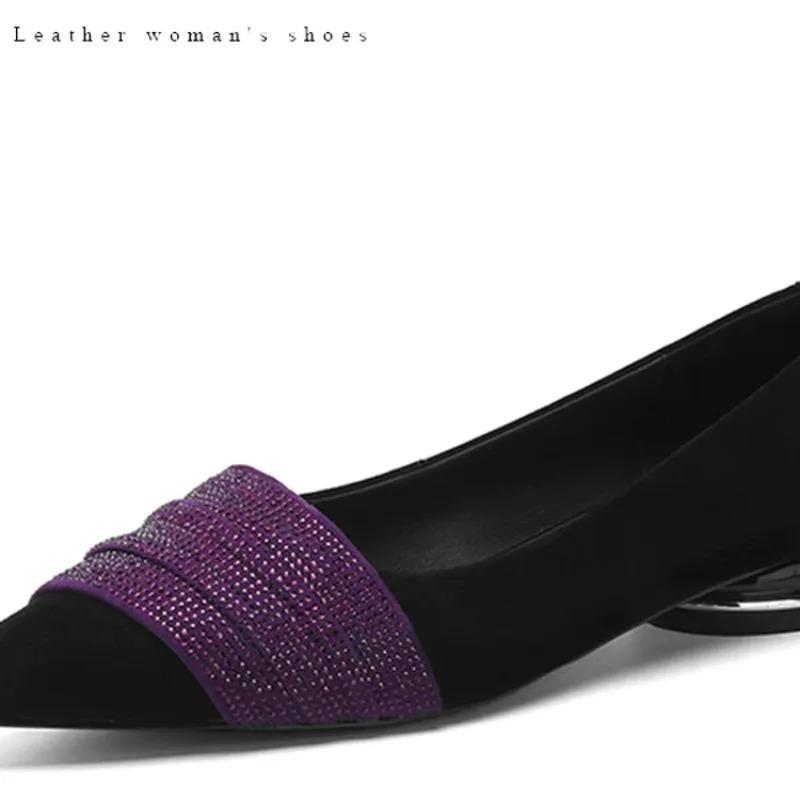 Französisch 2025 Frühling und Herbst Flacher Mund Komfort Strass Temperament Spitzschuh Weiche Sohle Damen Schuhe