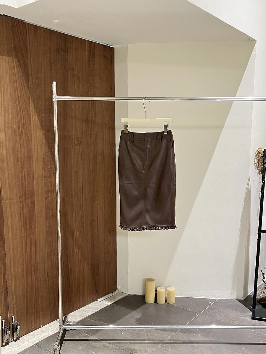 

Женская юбка миди с оборками из искусственной кожи с высокой посадкой Осень/Зима 2025 (Возвраты и обмены не принимаются) Large