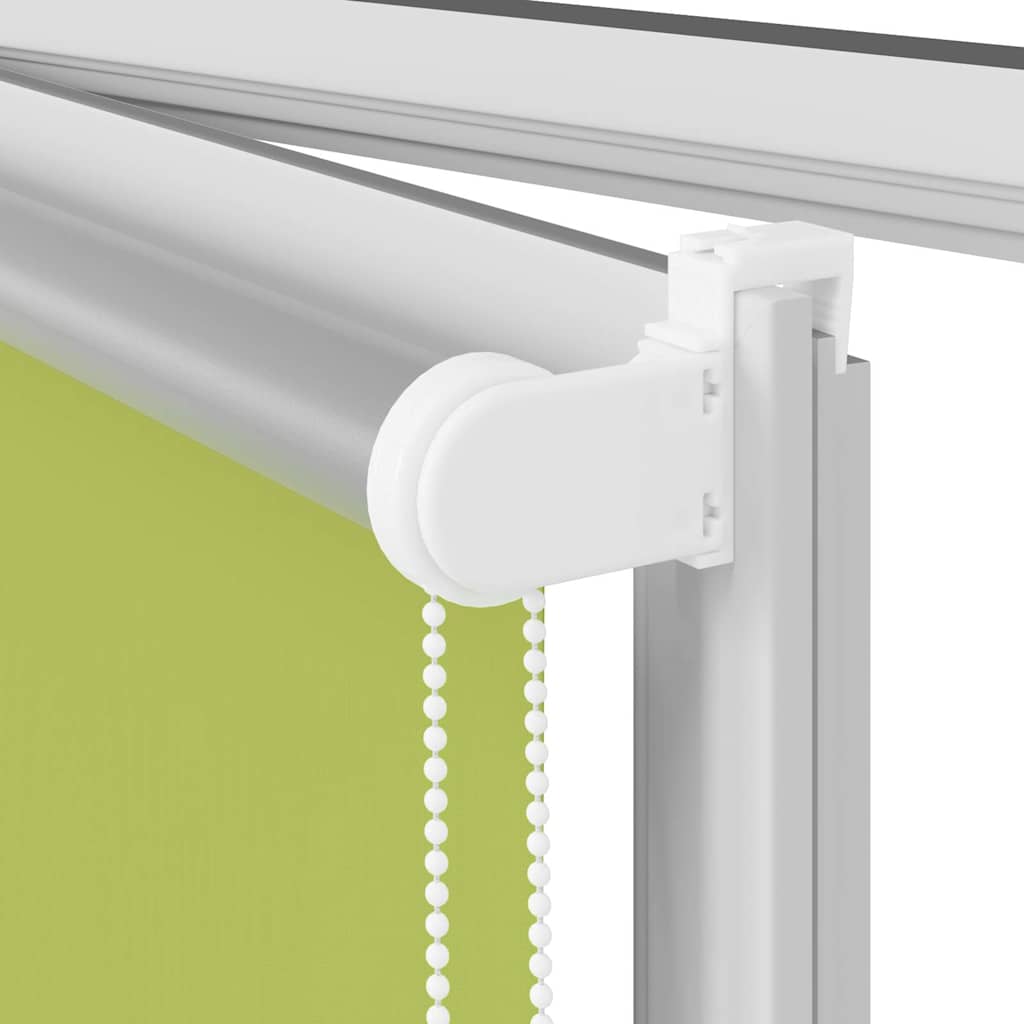 Blackout Roller Blind Green 125 x 150 cm Fabric Width 121.6 cm Polyester