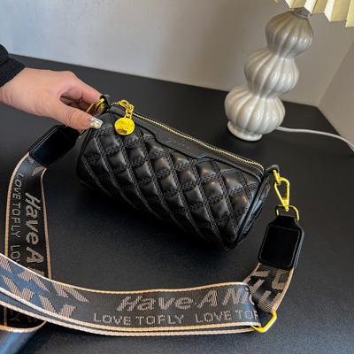 Solid Color Cylinder Bag Fashionable Diamond Women's Shoulder Bag Same Style Ins Pillow Bag Temperament Women's Crossbody Bag