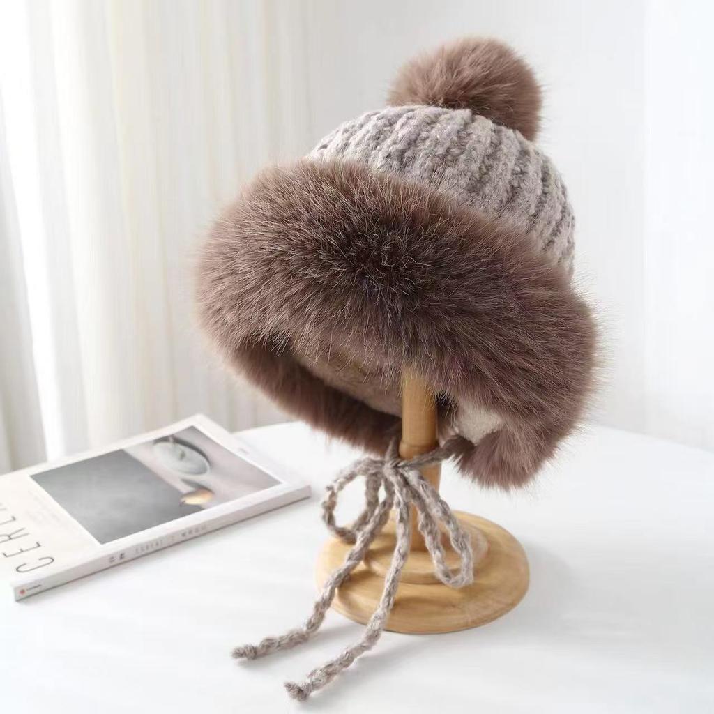 Fox Fur Ear Protection Lei Feng Hat for Women, Cute Pom-Pom Cold-Proof Riding Hat, Korean Style Warm Fleece-Lined Knitted Beanie