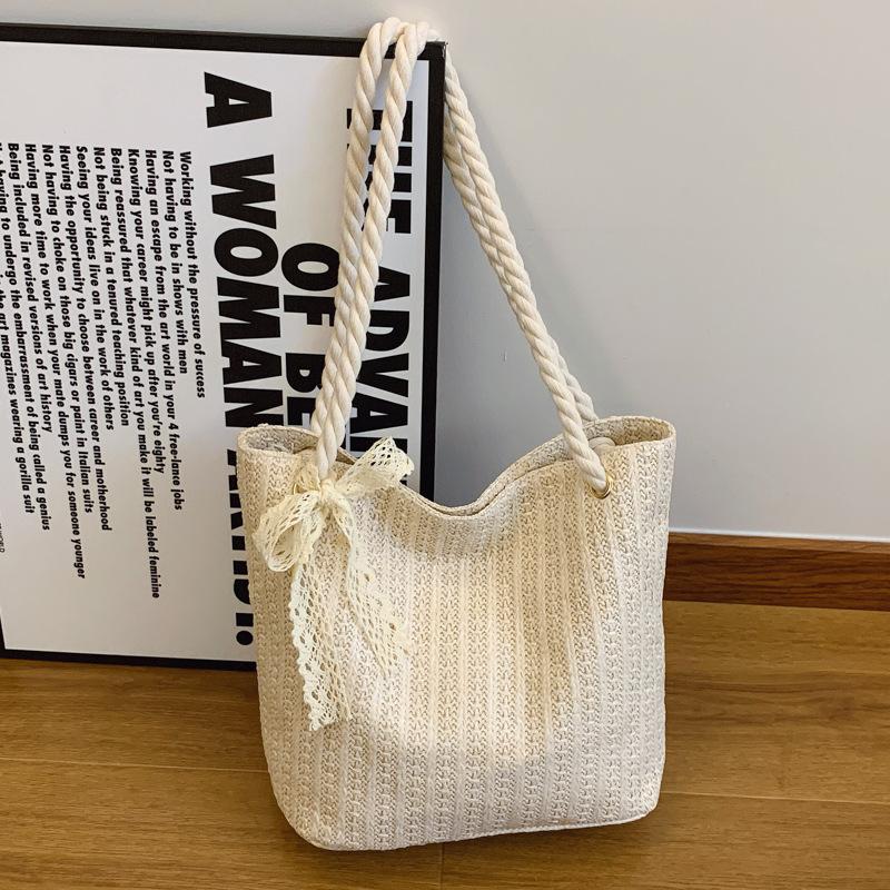 

Beautiful pastoral beach resort style casual versatile tote bag large capacity women shoulder armpit bag