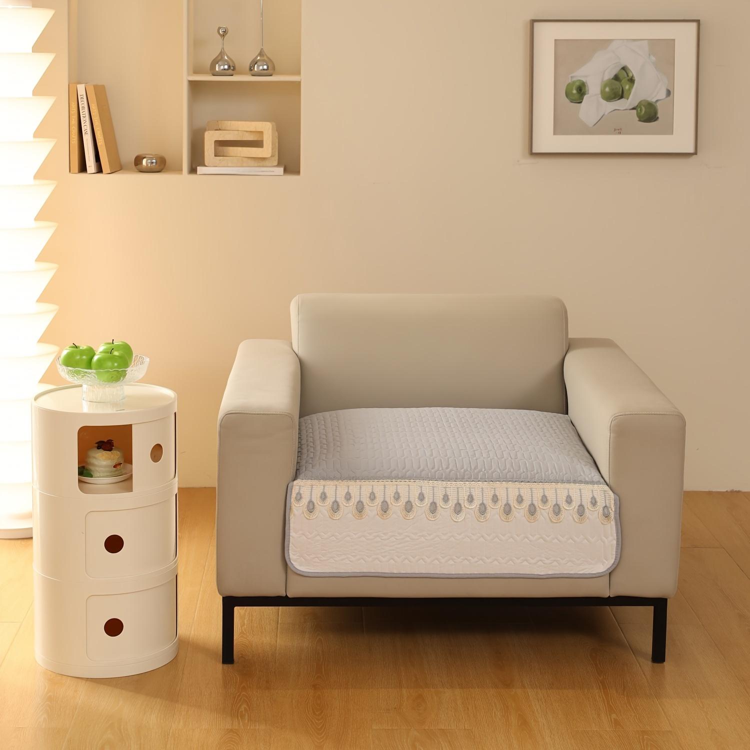 

Роскошный стеганый чехол для дивана с вышивкой перьями, 1 шт., защищает и улучшает внешний вид вашего дивана 90*70CM светло-серый