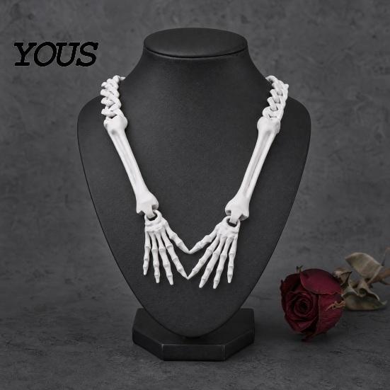 Necklace Halloween Gothic Skeleton Hand Necklace, Punk Cosplay Skull Claw Pendant Palm Choker, Costume Jewelry for Men Women