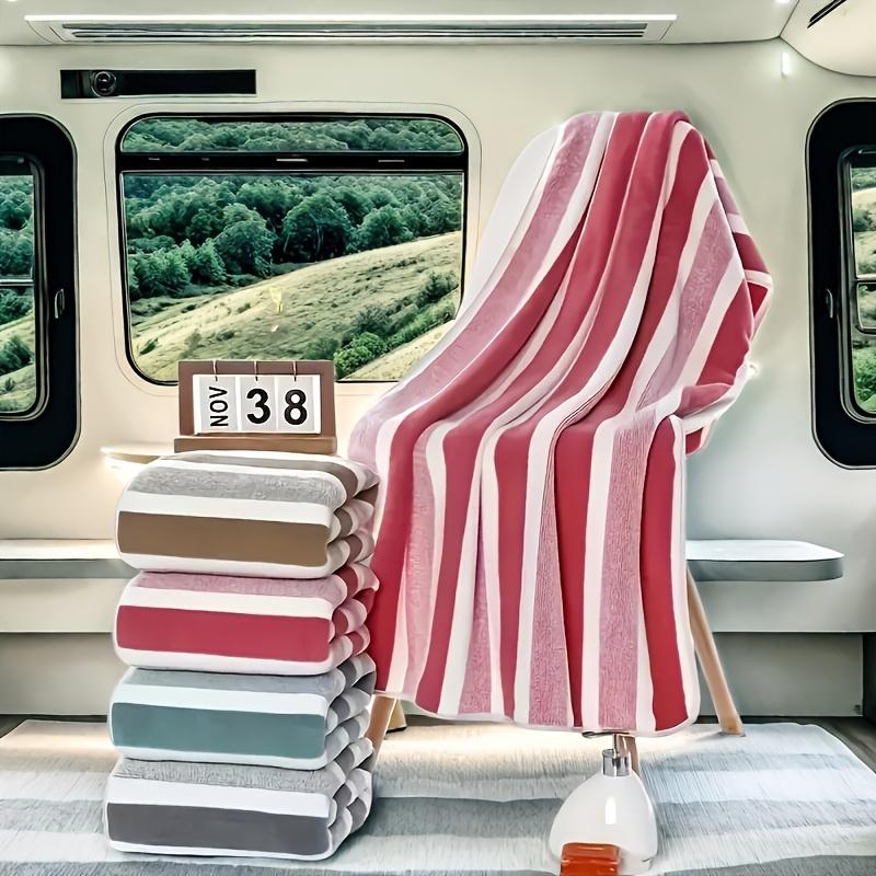 

2pcs Luxury Towel and Bath Linen Sets, Striped Quick-Drying Absorbent Towel for Beach, Spa, Durable and Easy to Clean, Reusable зелёный