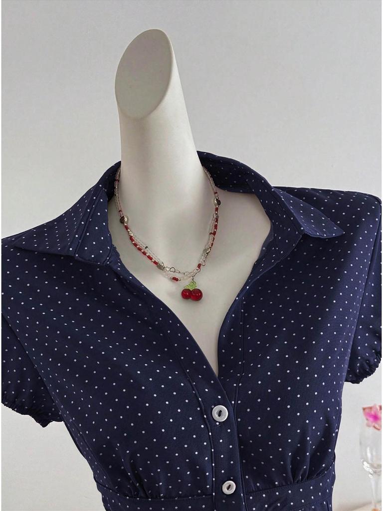 2025 Beliebtes gepunktetes schmal geschnittenes kurzärmeliges Damenhemd für den täglichen Weg zur Arbeit