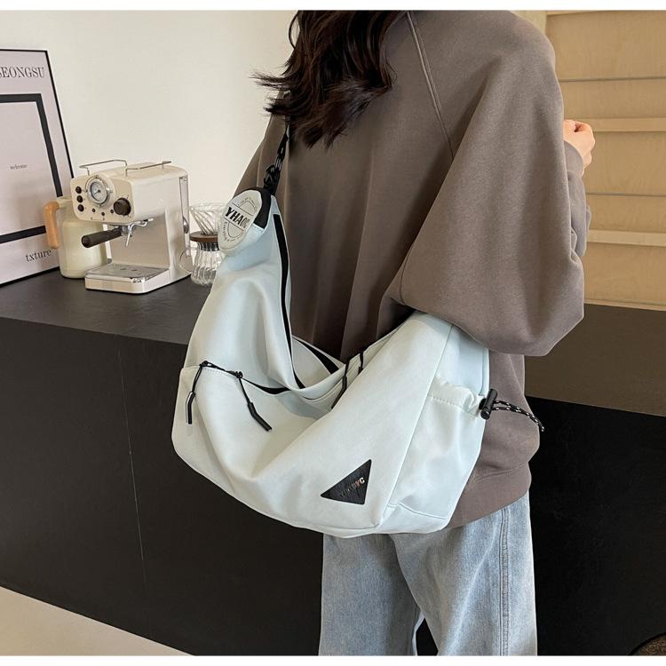 2024 Versatile Large-Capacity Crossbody Tote for Women & Men - Ideal for Commute, Fitness, and Travel Outings