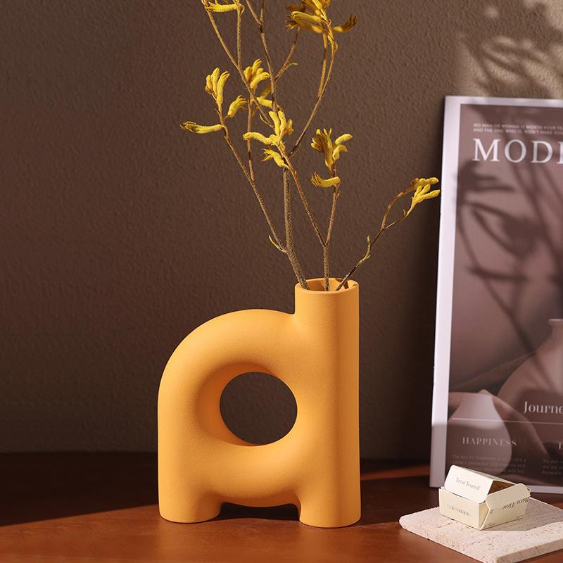 Creative Geometric Pipeline Ceramic Vase Hollowed-out Letters Flower Vase Flower Arrangement Accessories Flowerpot Home Decor