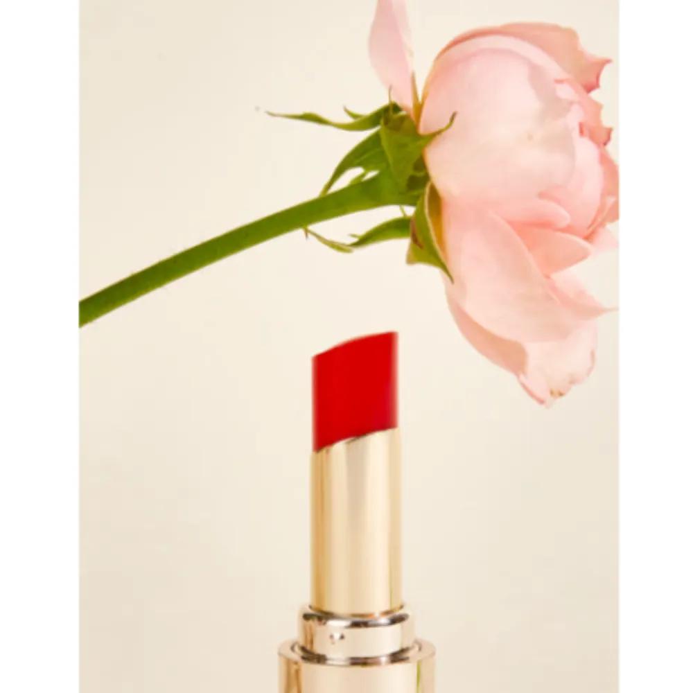 Sooryehan Lotus Silk Color Moisturizing Hydrating Lip Balm 01 Red