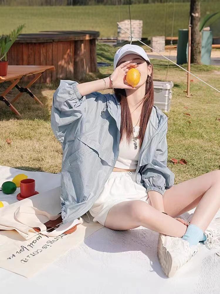 2026 Women's Quick-Dry Sun Protection Hoodie - Fashionable, Breathable, Versatile, Lightweight and Loose Fit.