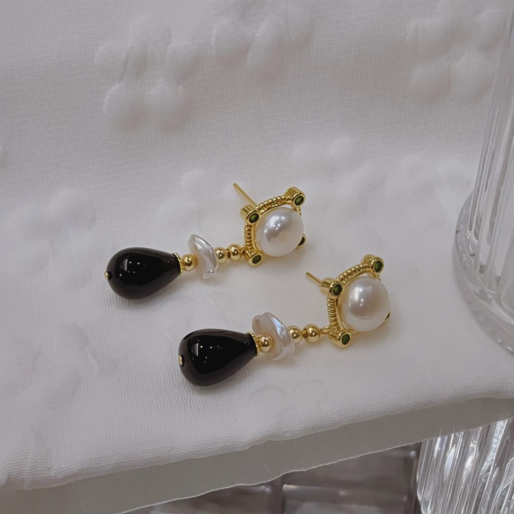 Lanyun Designer Original French Heroine Retro Geometric Natural Freshwater Pearl Earrings Agate Water Drop Earrings