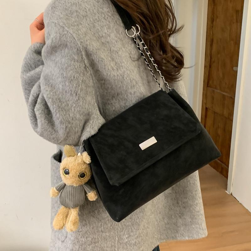 Übergroße Tote Bag aus PU-Material für Damen mit Kettenriemen und Handytasche für den täglichen Gebrauch