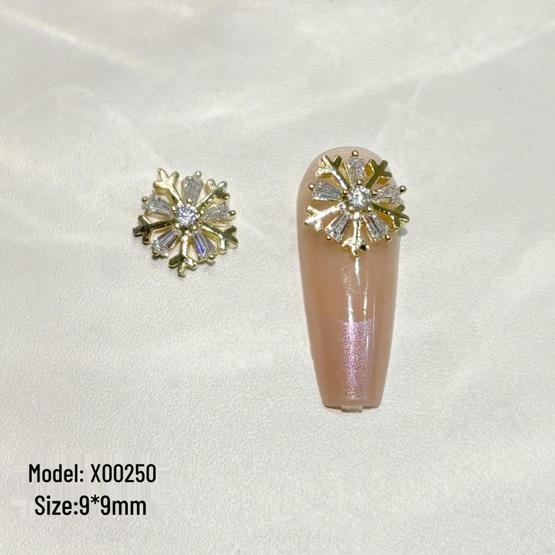 

Циркониевые снежинки для ногтей - Изысканная легкая роскошь, рождественская серия